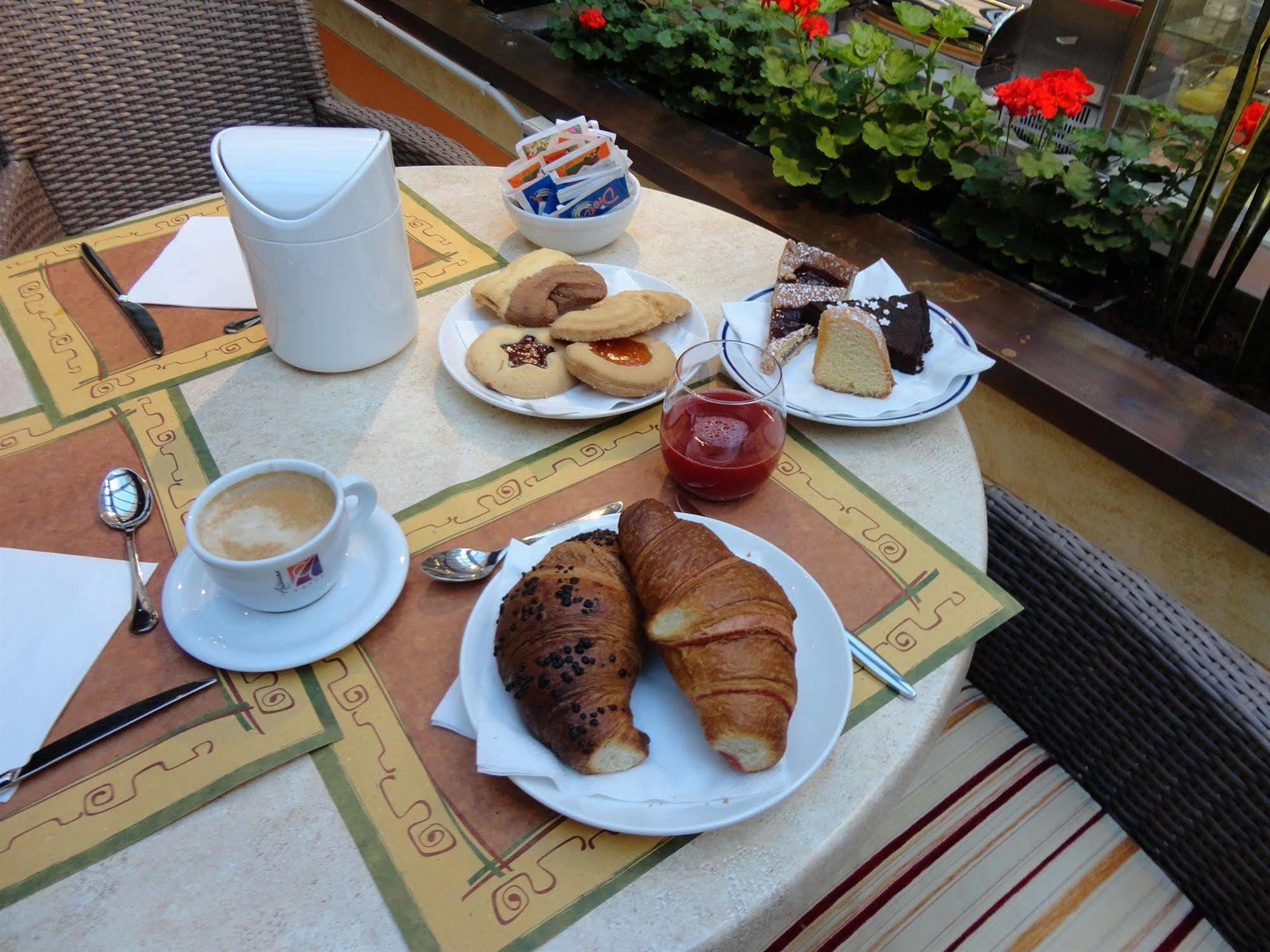 Hotel Corso Padova Exterior photo